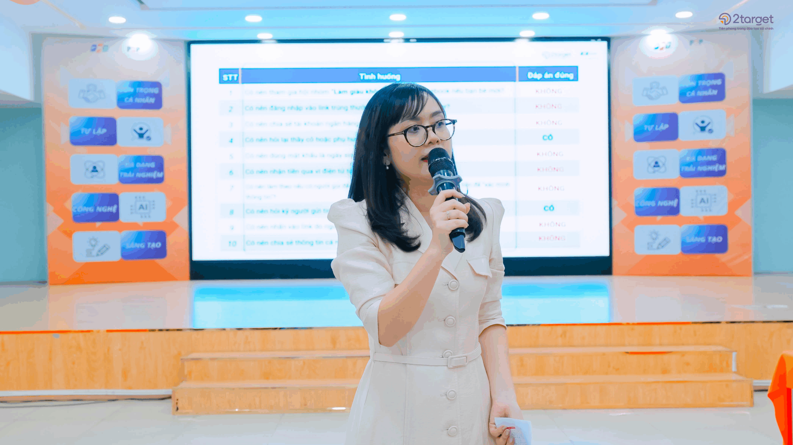 Chuyên gia Nguyễn Thùy Linh mang đến nhiều góc nhìn thú vị về vấn đề lừa đảo tài chính