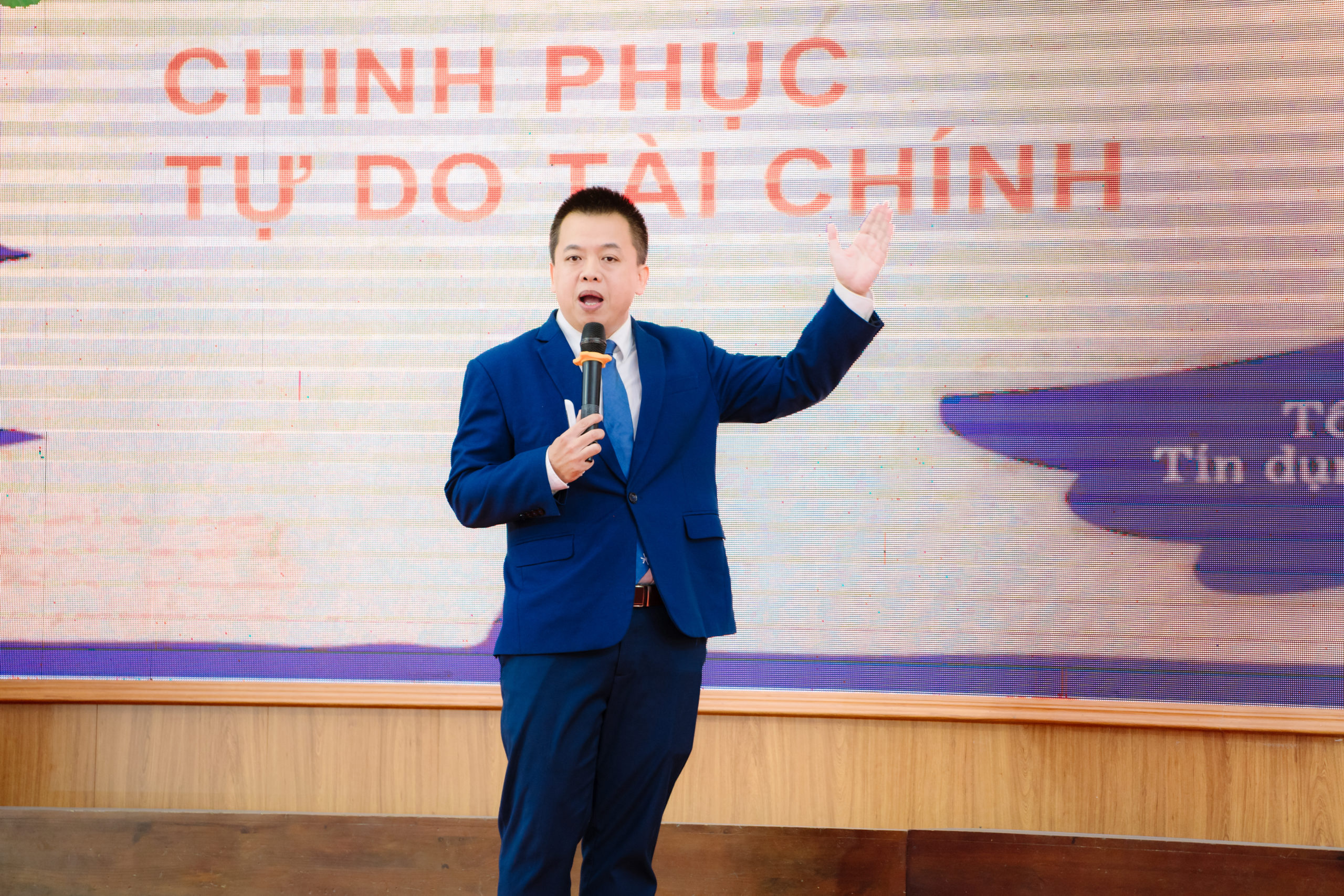 Chuyên gia Trần Mạnh Hoàng Việt chia sẻ về bản đồ quản lý TCCN độc quyền của 2Target
